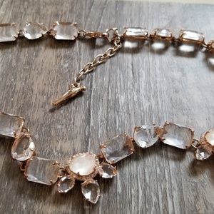 La Vie En Rose Collar Necklace